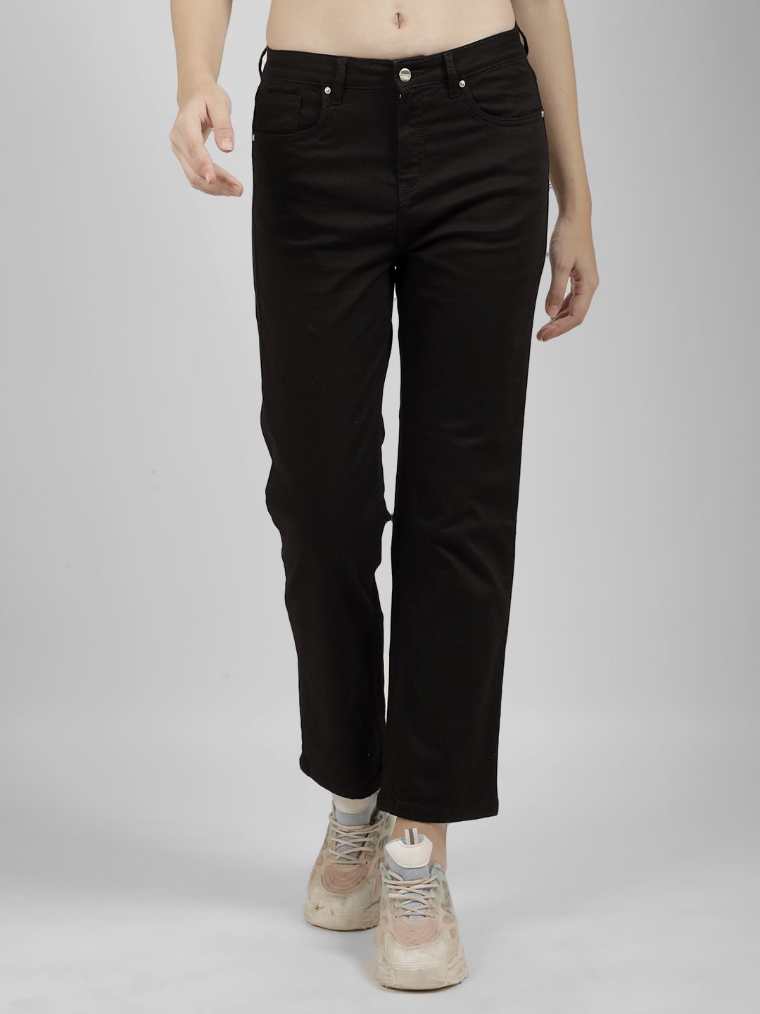 Numero Uno Women Black Straight Fit Jeans